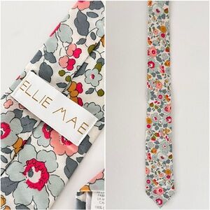 Ellie Mae floral prairie cotton neck tie